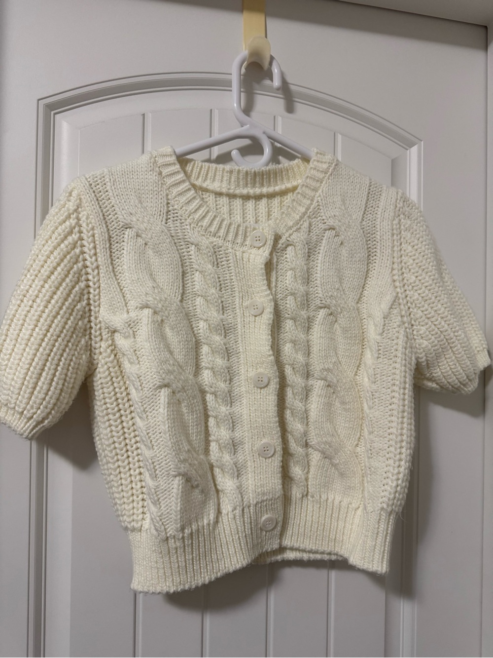 Korean Thick Cream Cable Knit Short-Sleeve Cardigan Sweater
